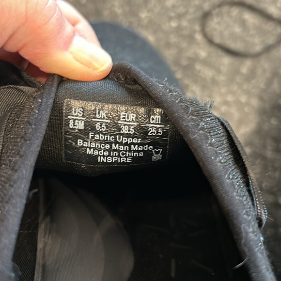 Slip on walking shoes​ - Picture 8 of 8